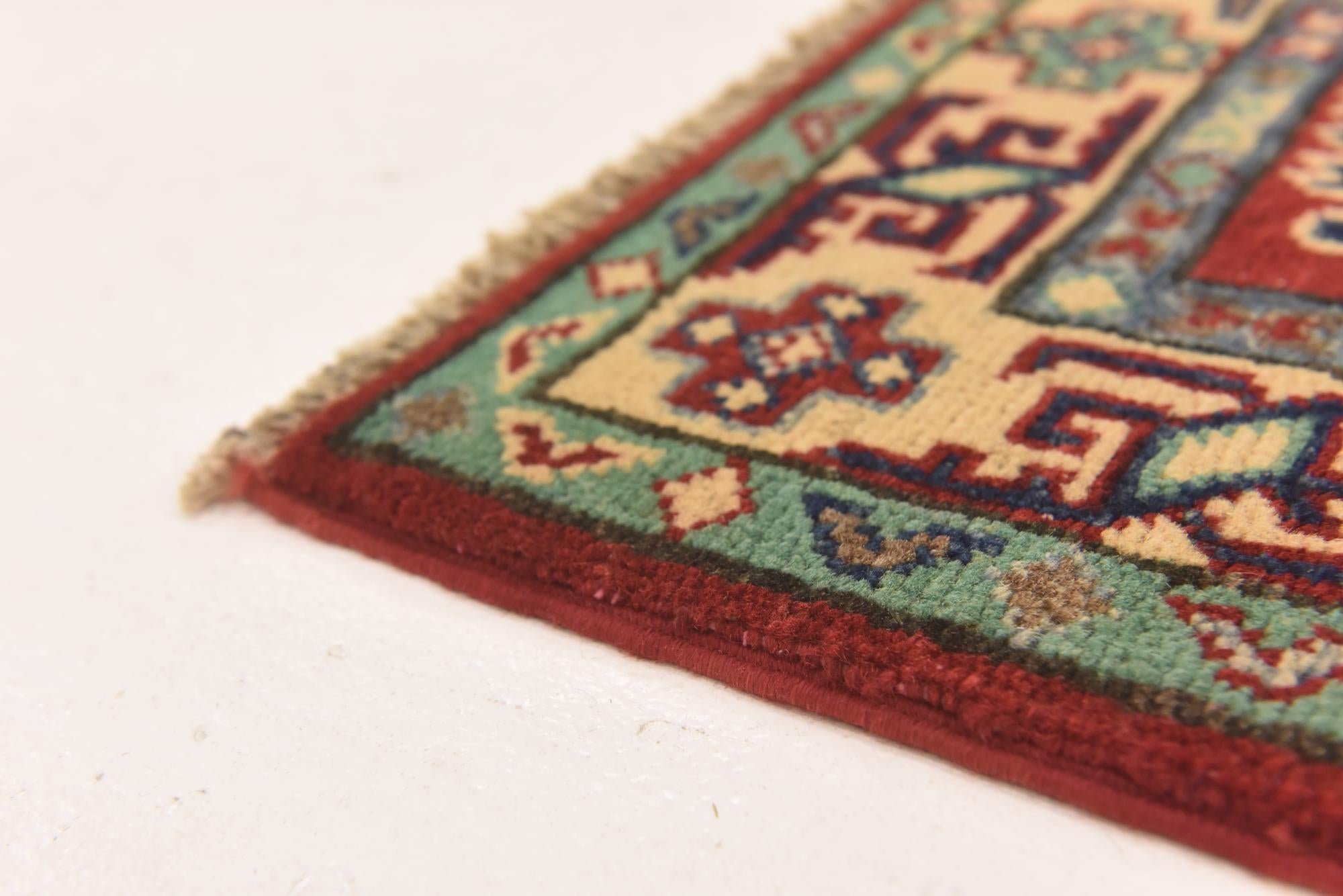 2' 8 x 4' 1 Hand Knotted Kazak Rug