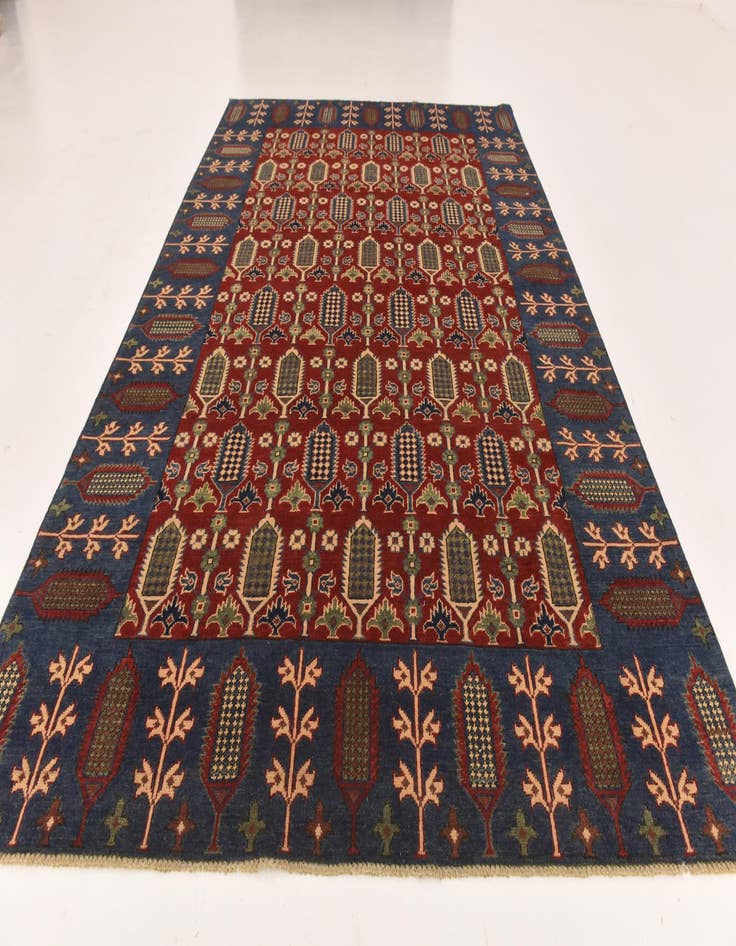 Detail image of 6' 6 x 9' 9  Hand Knotted Kazak Rug