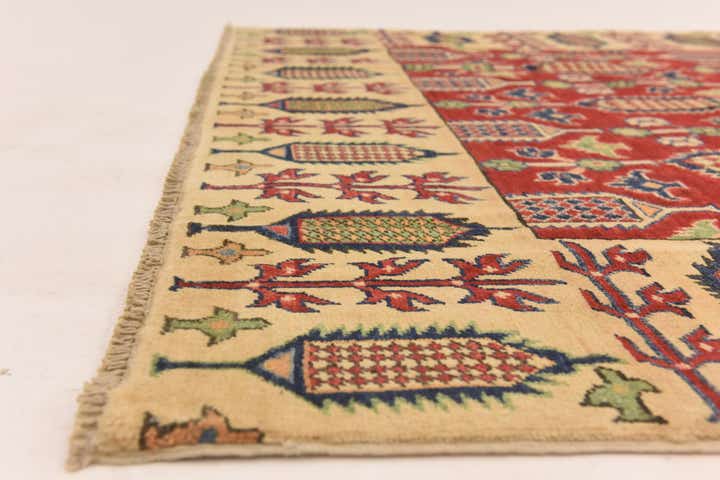 5' 5 x 8' 2 Hand Knotted Kazak Rug