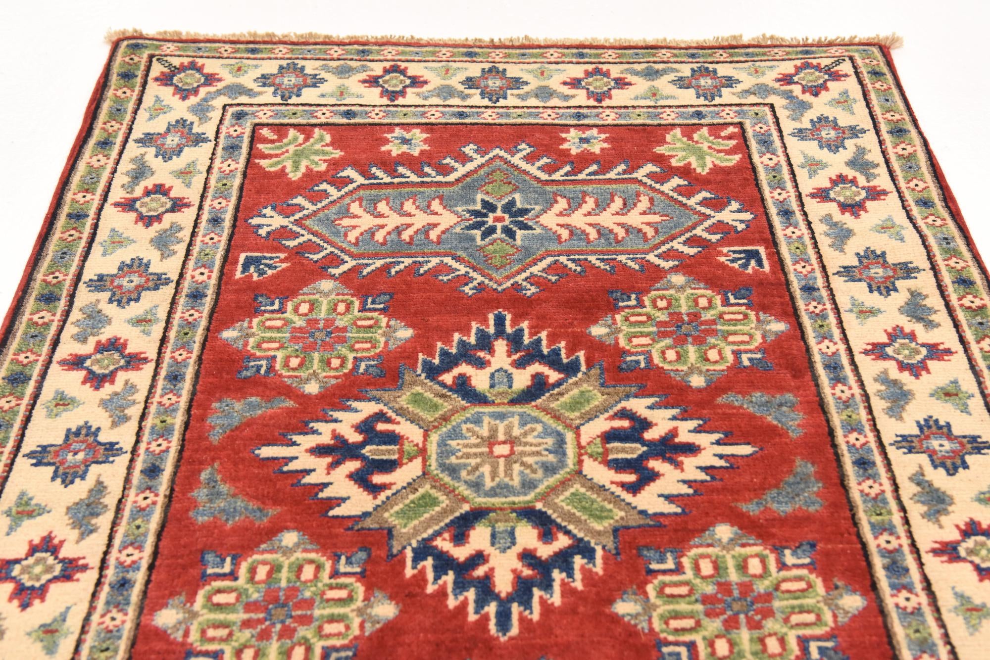 2' 9 x 3' 10 Hand Knotted Kazak Rug