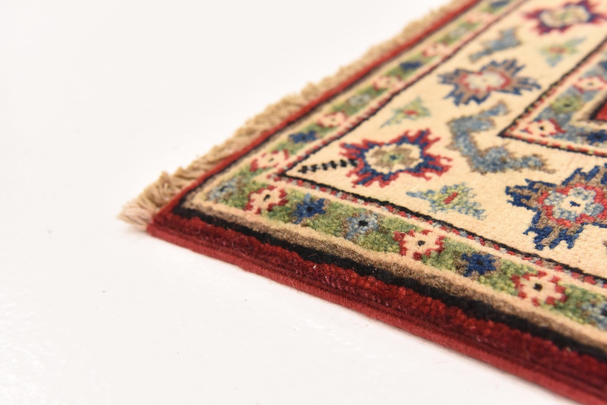2' 9 x 3' 10 Hand Knotted Kazak Rug