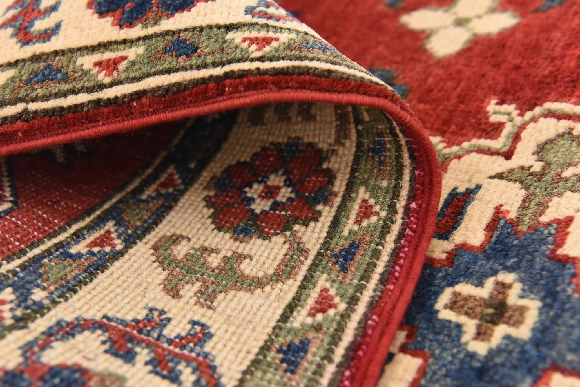 2' 7 x 4' 1 Hand Knotted Kazak Rug