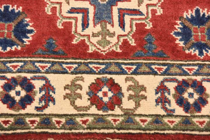 2' 7 x 4' 1 Hand Knotted Kazak Rug