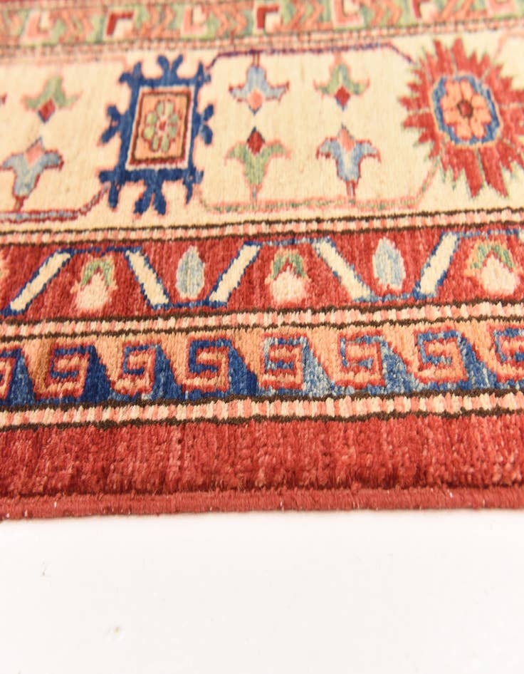 Detail image of 5' 7 x 7' 9  Hand Knotted Kazak Oriental Rug
