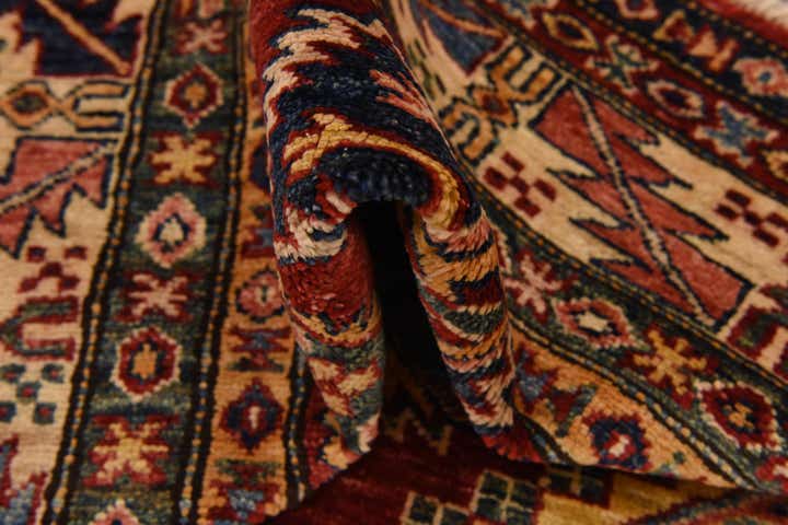 5' 9 x 7' 11 Hand Knotted Kazak Oriental Rug