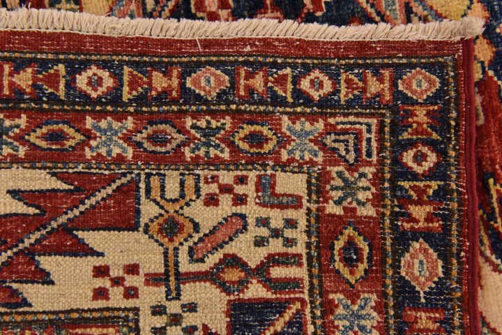 5' 9 x 7' 11 Hand Knotted Kazak Oriental Rug