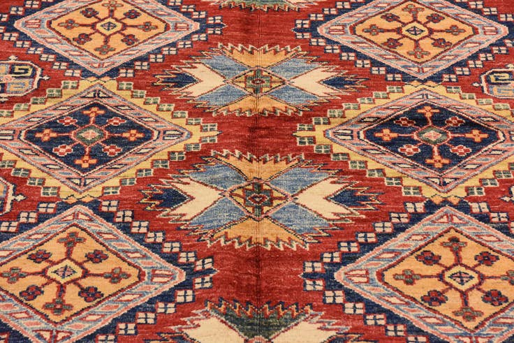 Detail image of 5' 9 x 7' 11 Hand Knotted Kazak Oriental Rug