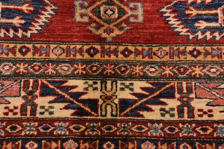 5' 9 x 7' 11 Hand Knotted Kazak Oriental Rug