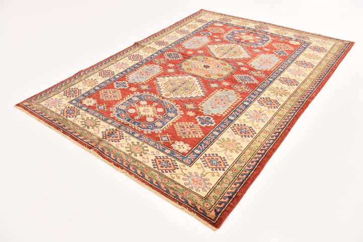5' 7 x 8' Hand Knotted Kazak Oriental Rug