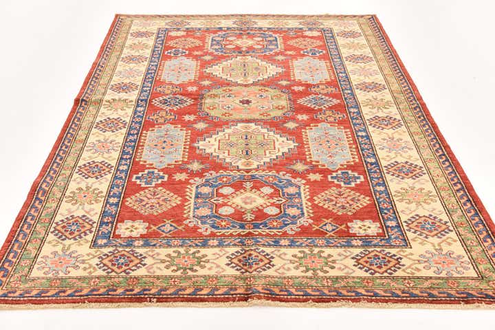 5' 7 x 8' Hand Knotted Kazak Oriental Rug