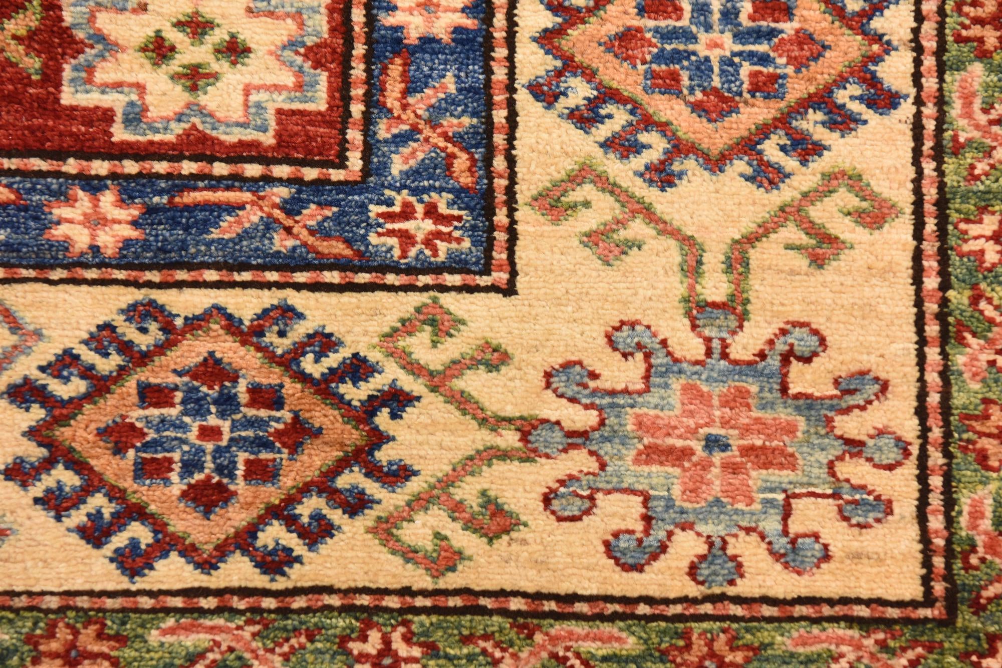 5' 7 x 8' Hand Knotted Kazak Oriental Rug