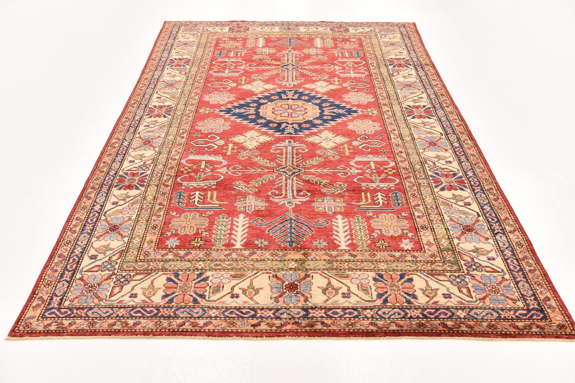 5' 7 x 9' Hand Knotted Kazak Oriental Rug