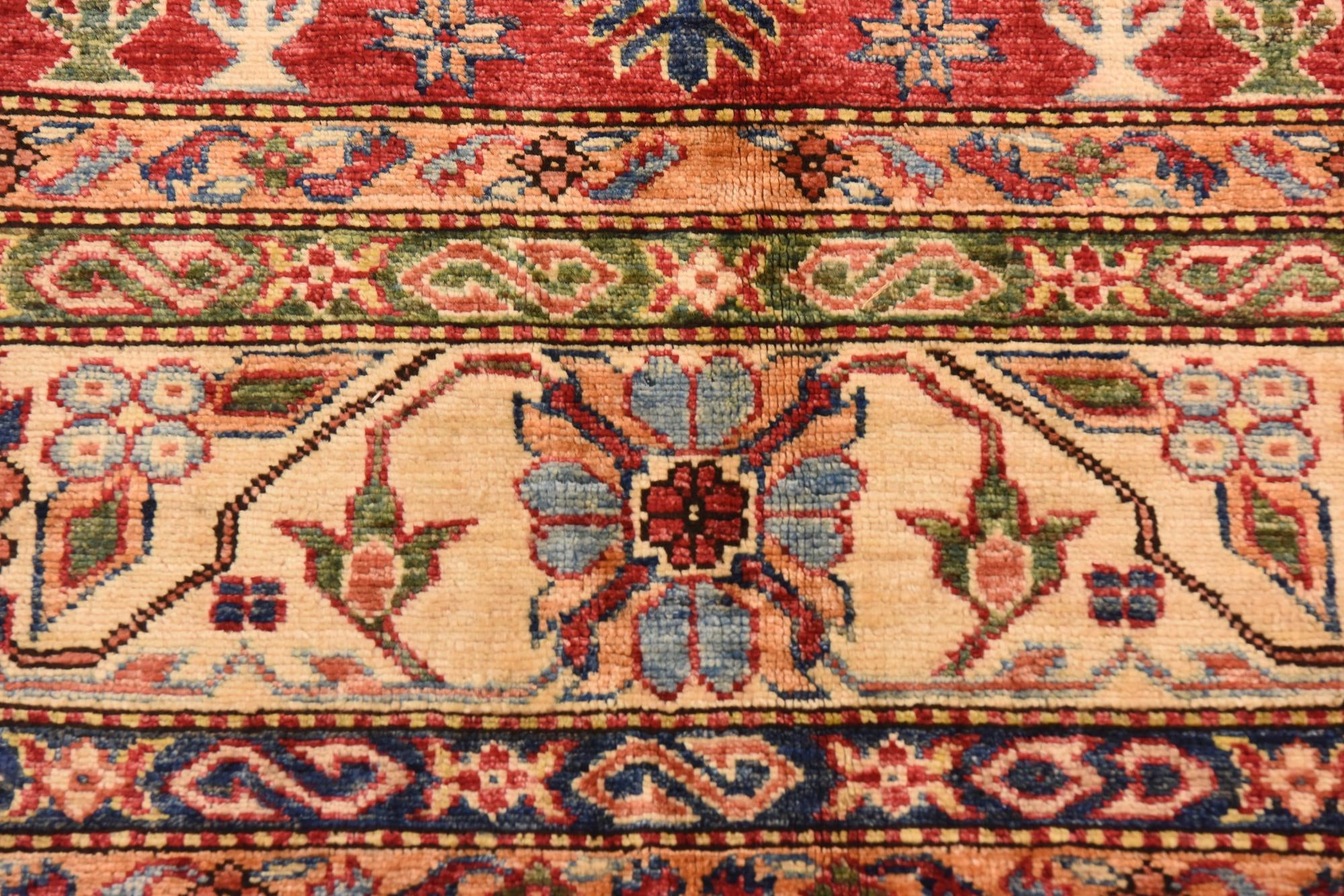 5' 7 x 9' Hand Knotted Kazak Oriental Rug