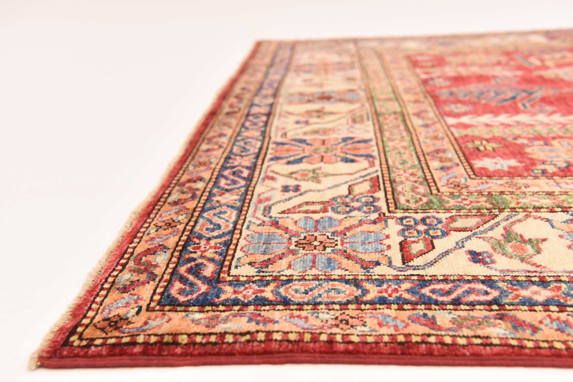 5' 7 x 9' Hand Knotted Kazak Oriental Rug