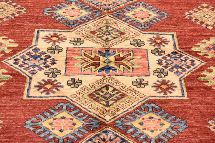5' 10 x 7' 11 Hand Knotted Kazak Oriental Rug