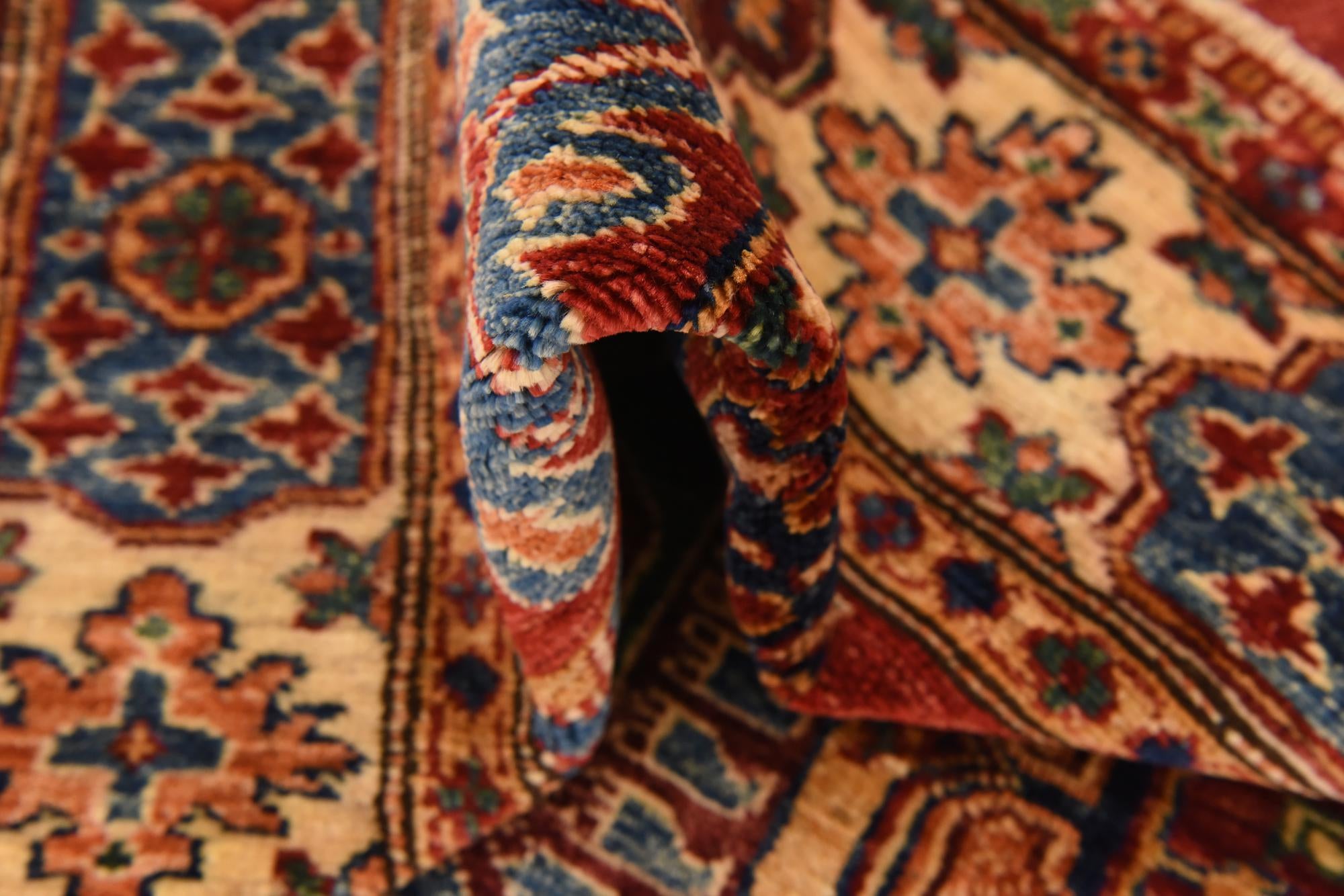 4' 3 x 6' 1 Hand Knotted Kazak Oriental Rug