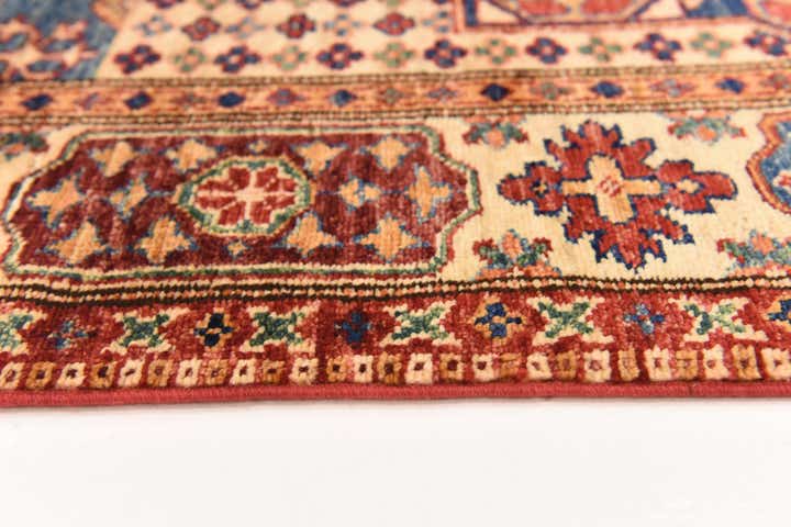 4' 3 x 6' 1 Hand Knotted Kazak Oriental Rug