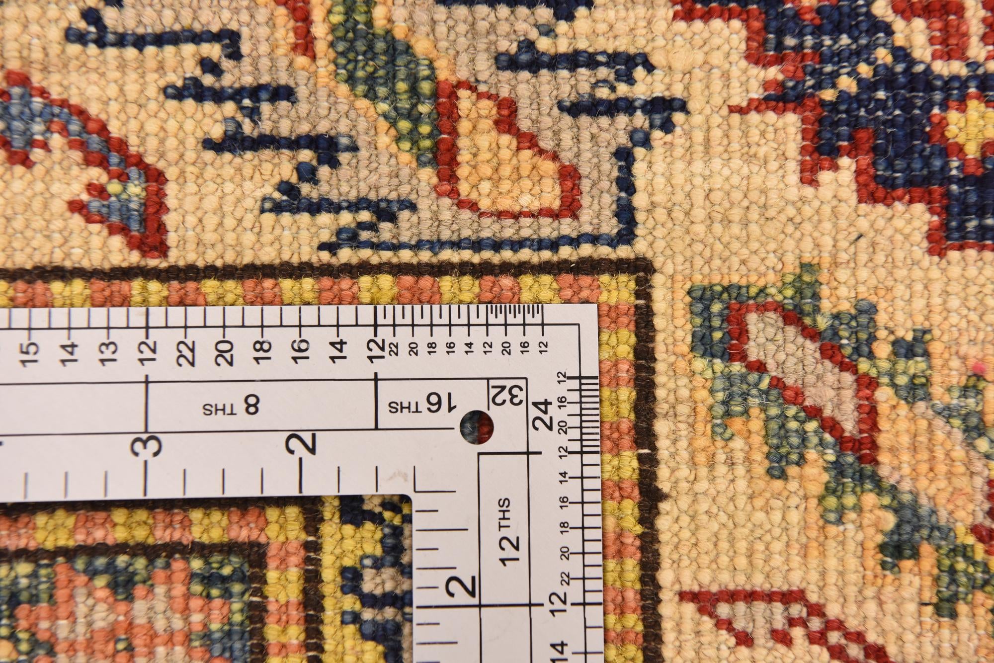 5' 9 x 7' 10 Hand Knotted Kazak Oriental Rug