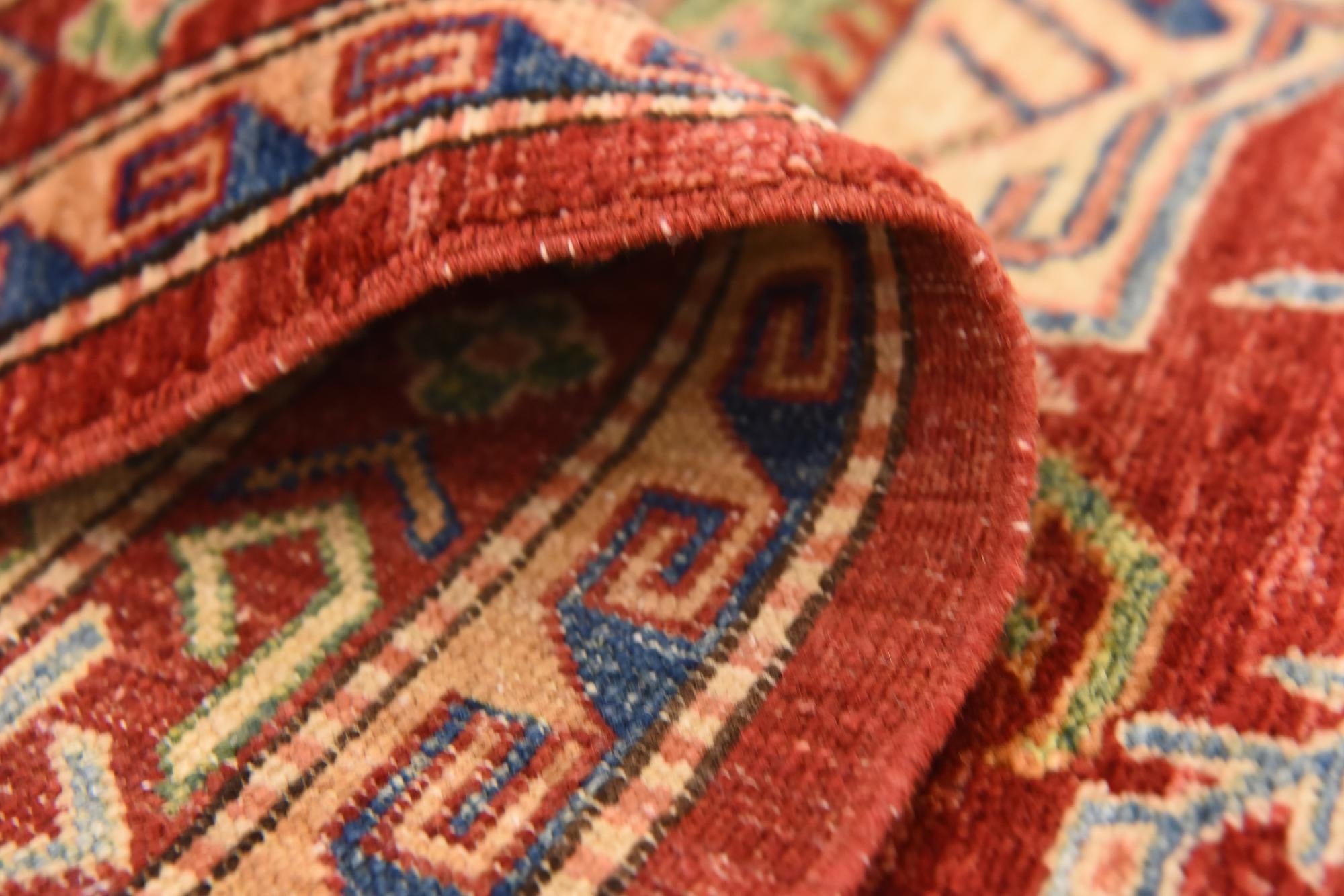 5' 7 x 8' 5 Hand Knotted Kazak Oriental Rug