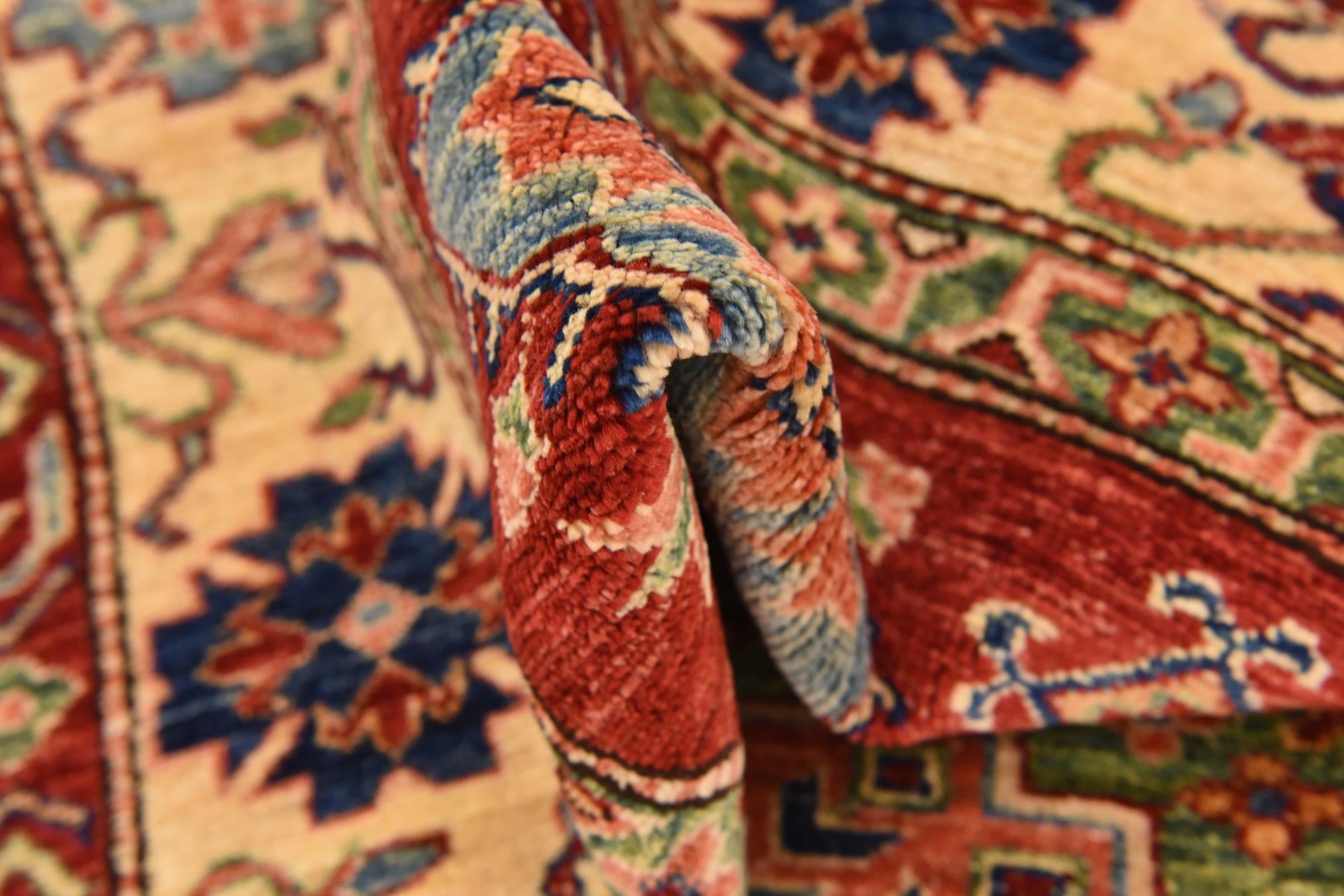 5' 7 x 8' 5 Hand Knotted Kazak Oriental Rug