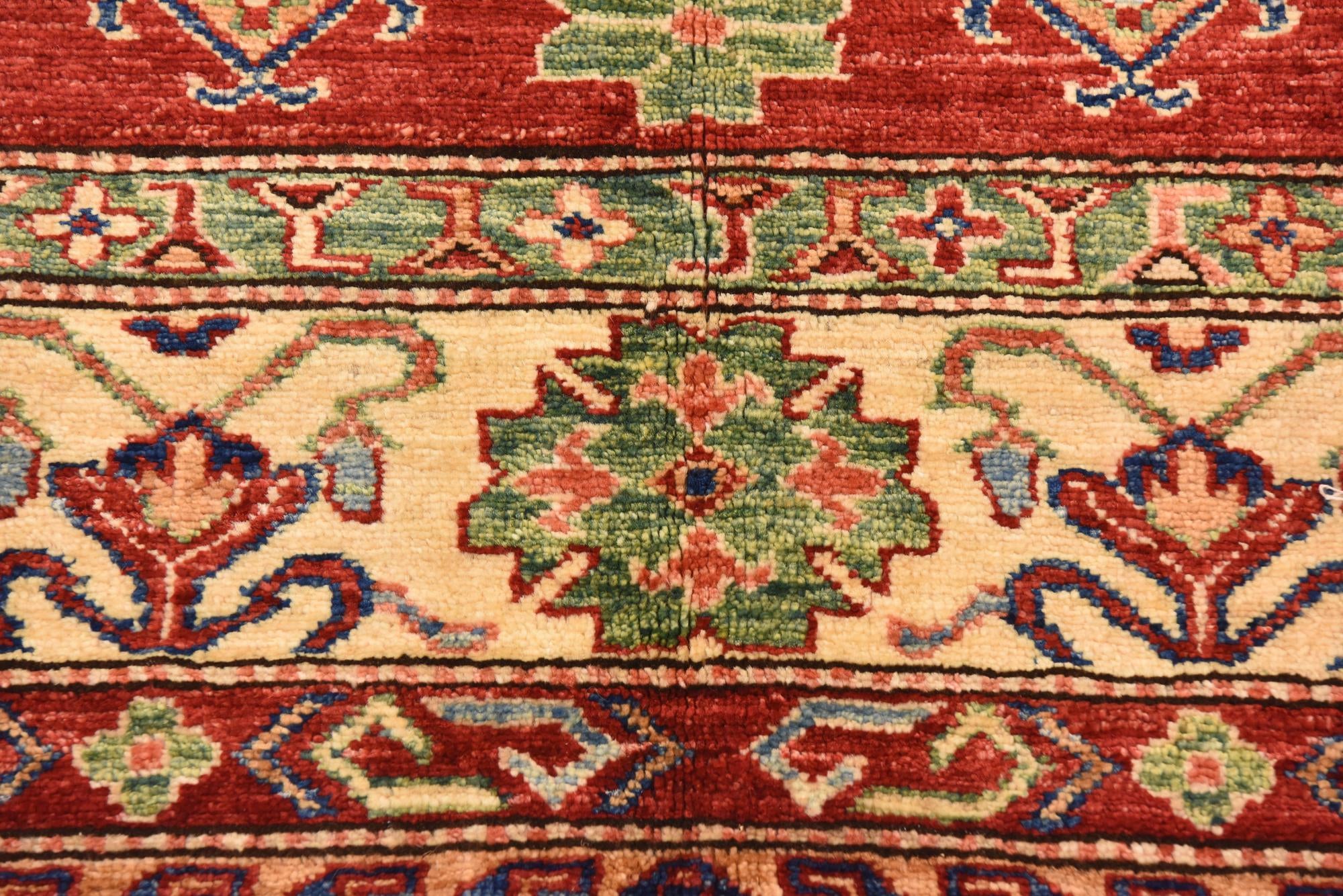 5' 7 x 8' 5 Hand Knotted Kazak Oriental Rug