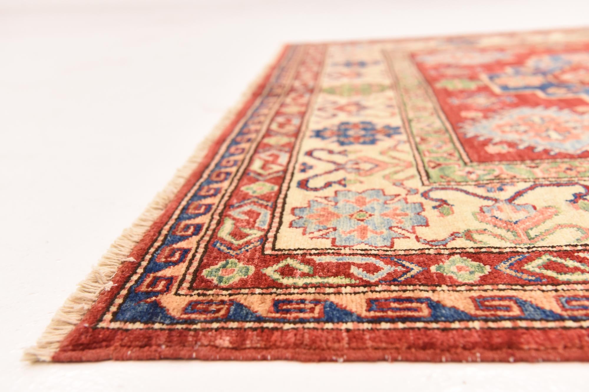 5' 7 x 8' 5 Hand Knotted Kazak Oriental Rug
