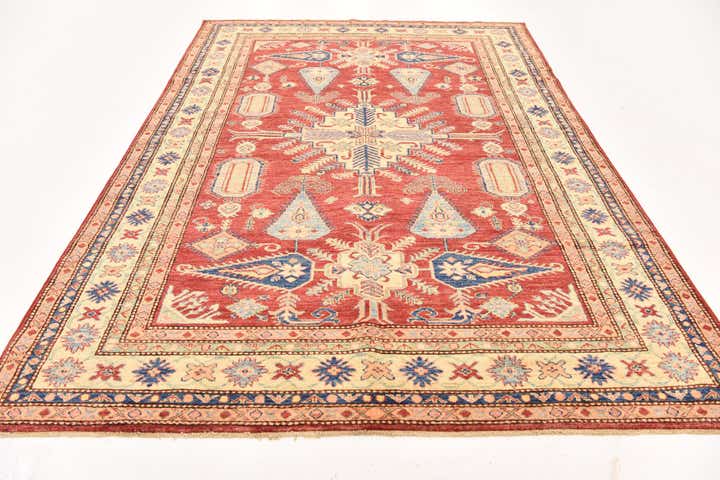 5' 9 x 8' 5 Hand Knotted Kazak Oriental Rug