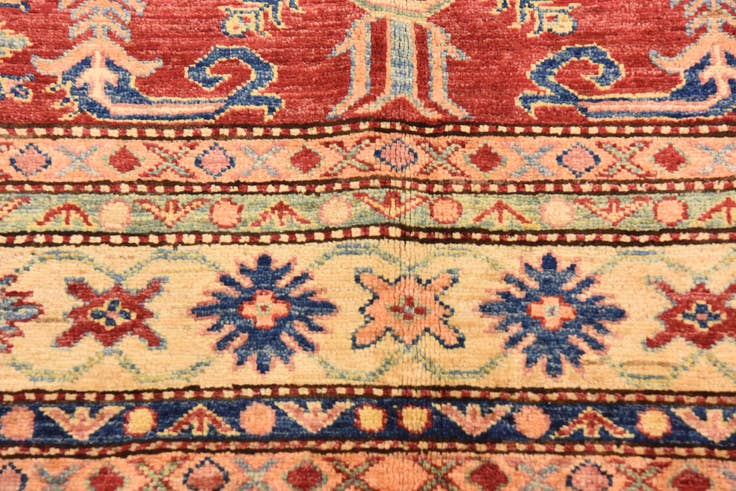 Detail image of 5' 9 x 8' 5 Hand Knotted Kazak Oriental Rug