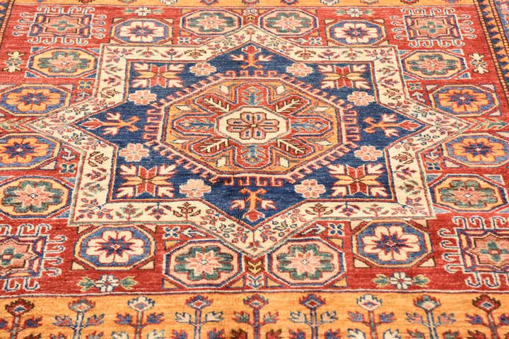 5' 7 x 7' 10 Hand Knotted Kazak Oriental Rug