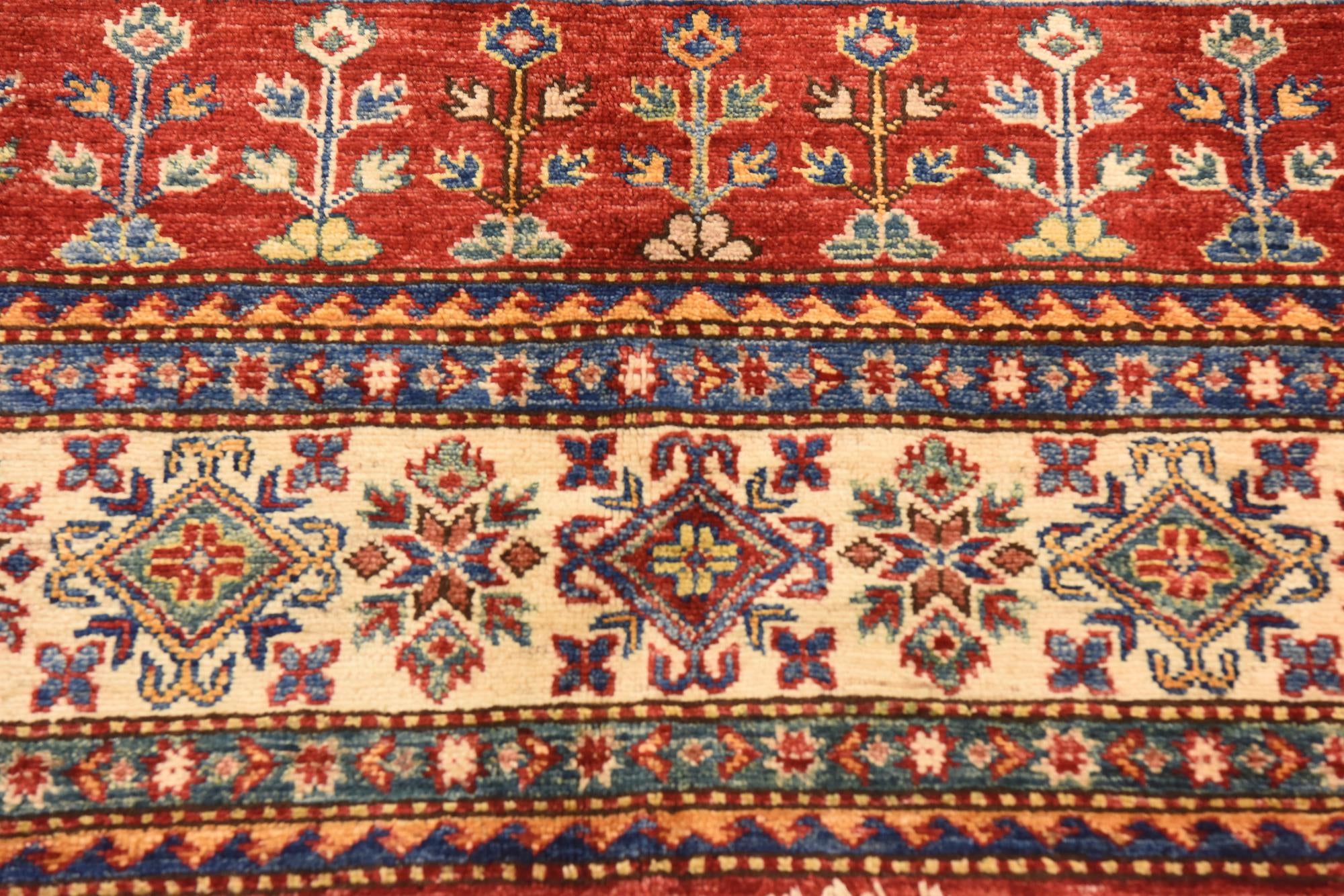5' 7 x 7' 10 Hand Knotted Kazak Oriental Rug