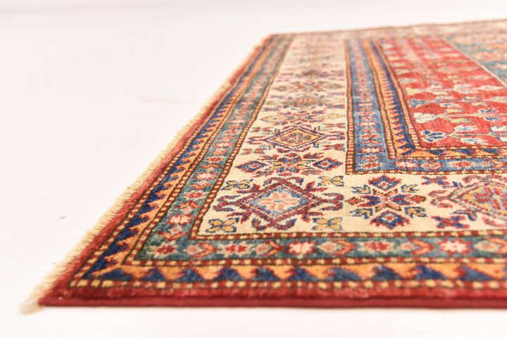 5' 7 x 7' 10 Hand Knotted Kazak Oriental Rug
