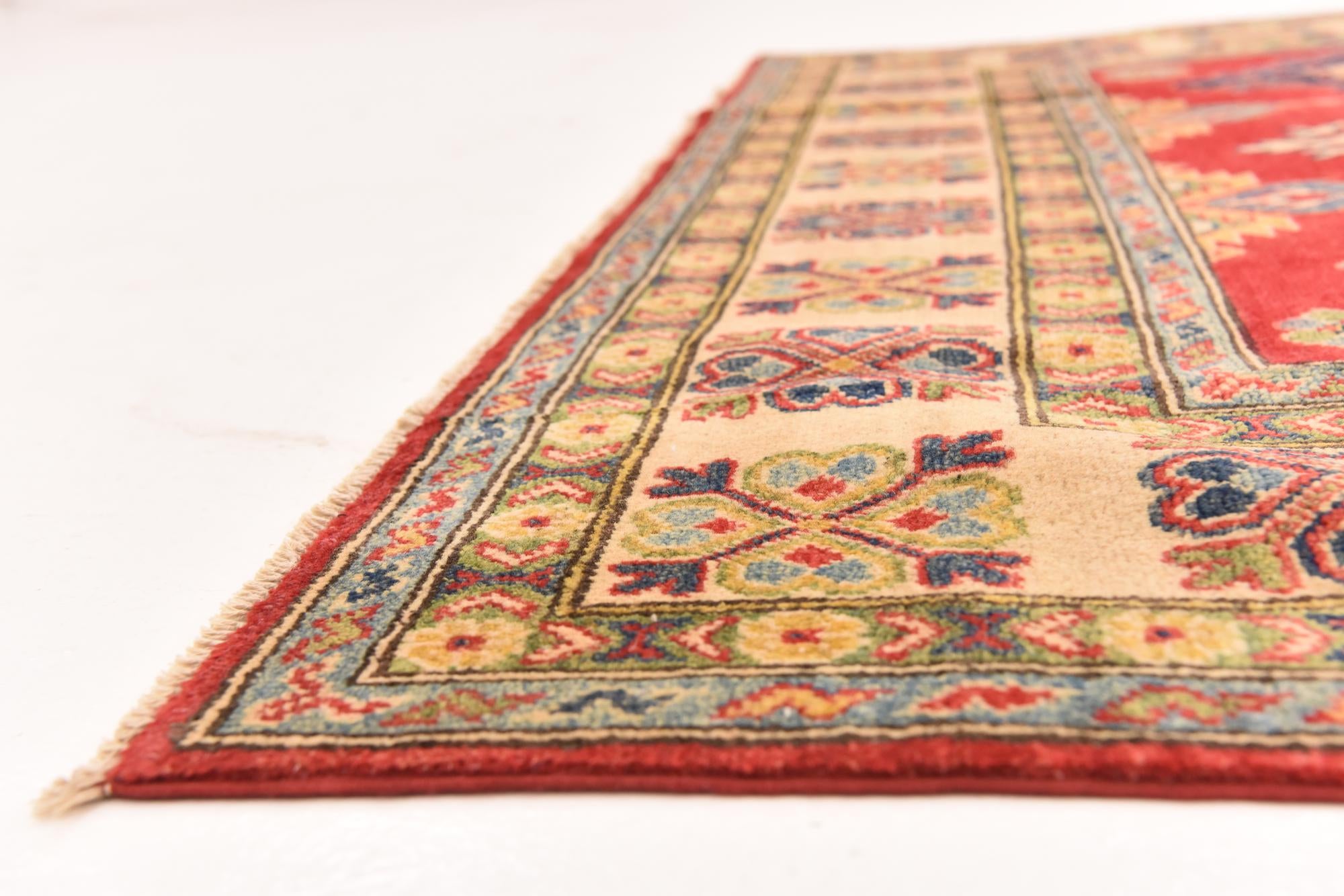 6' 1 x 9' Hand Knotted Kazak Rug