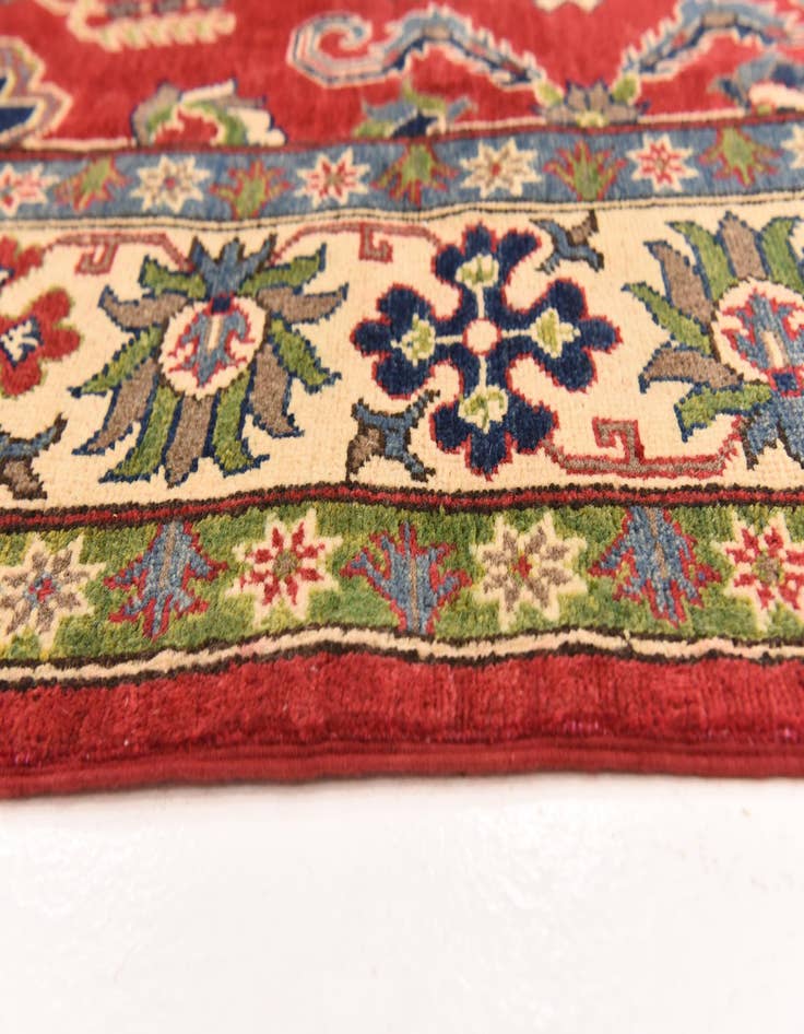 Detail image of 6' 4 x 9' 8  Hand Knotted Kazak Rug