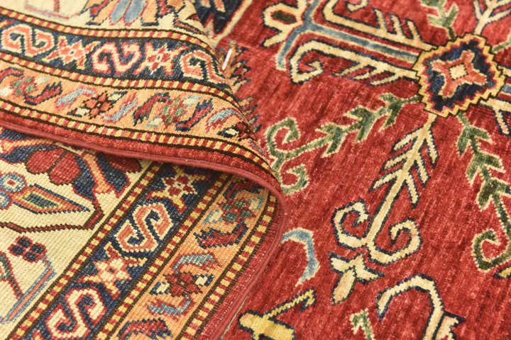 6' x 8' 2 Hand Knotted Kazak Oriental Rug