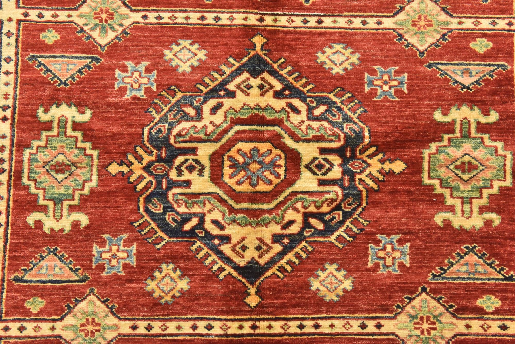 6' x 8' 7 Hand Knotted Kazak Oriental Rug