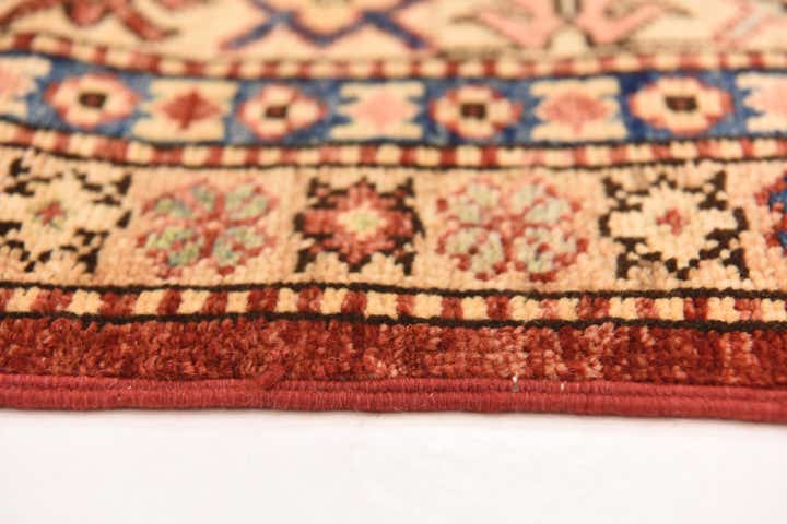 5' 9 x 7' 11 Hand Knotted Kazak Oriental Rug