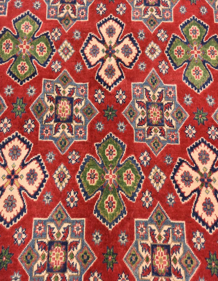 Detail image of 4' 9 x 6' 5  Hand Knotted Kazak Rug