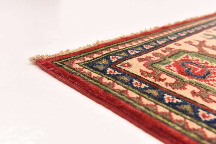5' 8 x 7' 10 Hand Knotted Kazak Rug