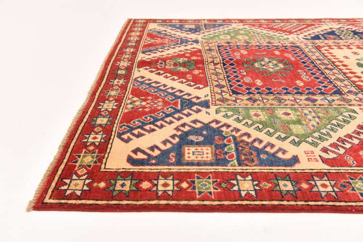5' 8 x 7' 10 Hand Knotted Kazak Rug