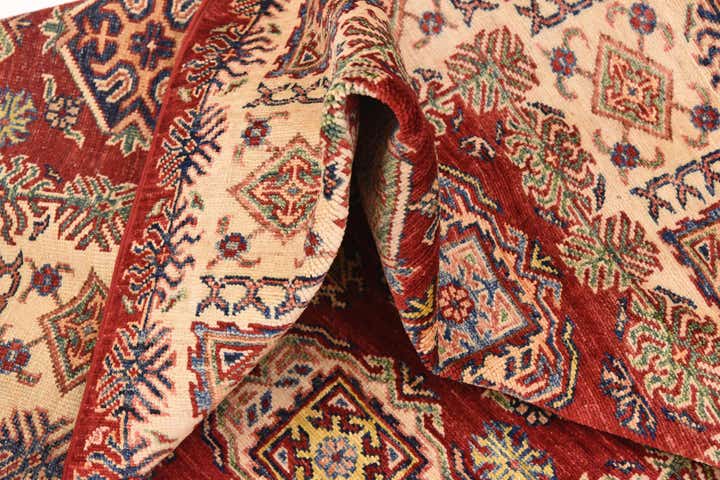 5' x 6' 8 Hand Knotted Kazak Oriental Rug
