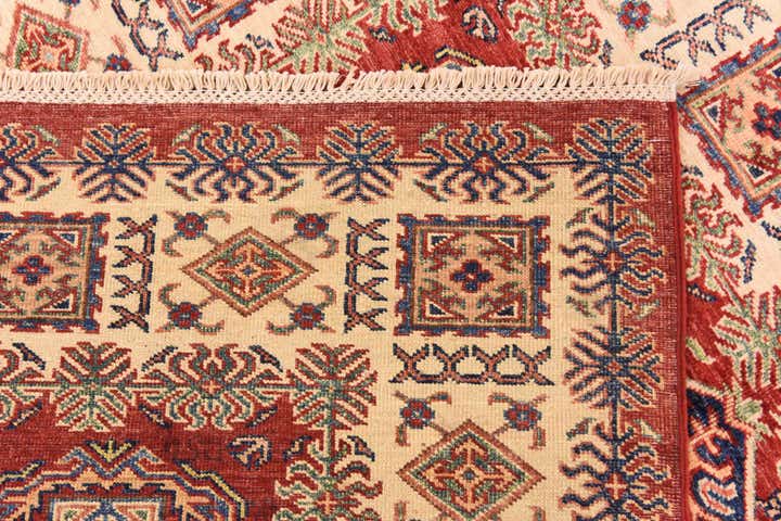5' x 6' 8 Hand Knotted Kazak Oriental Rug