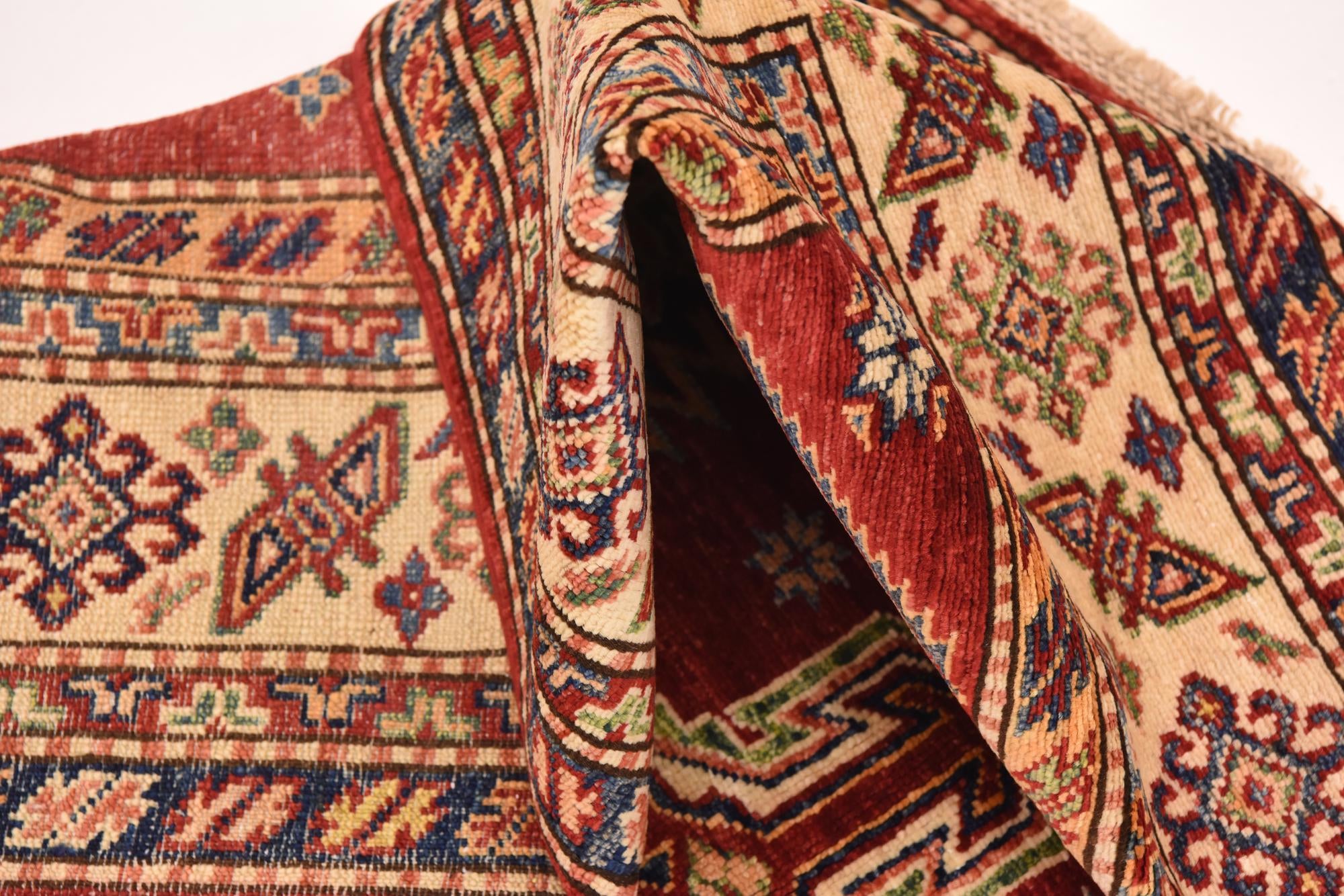 5' x 6' 10 Hand Knotted Kazak Oriental Rug