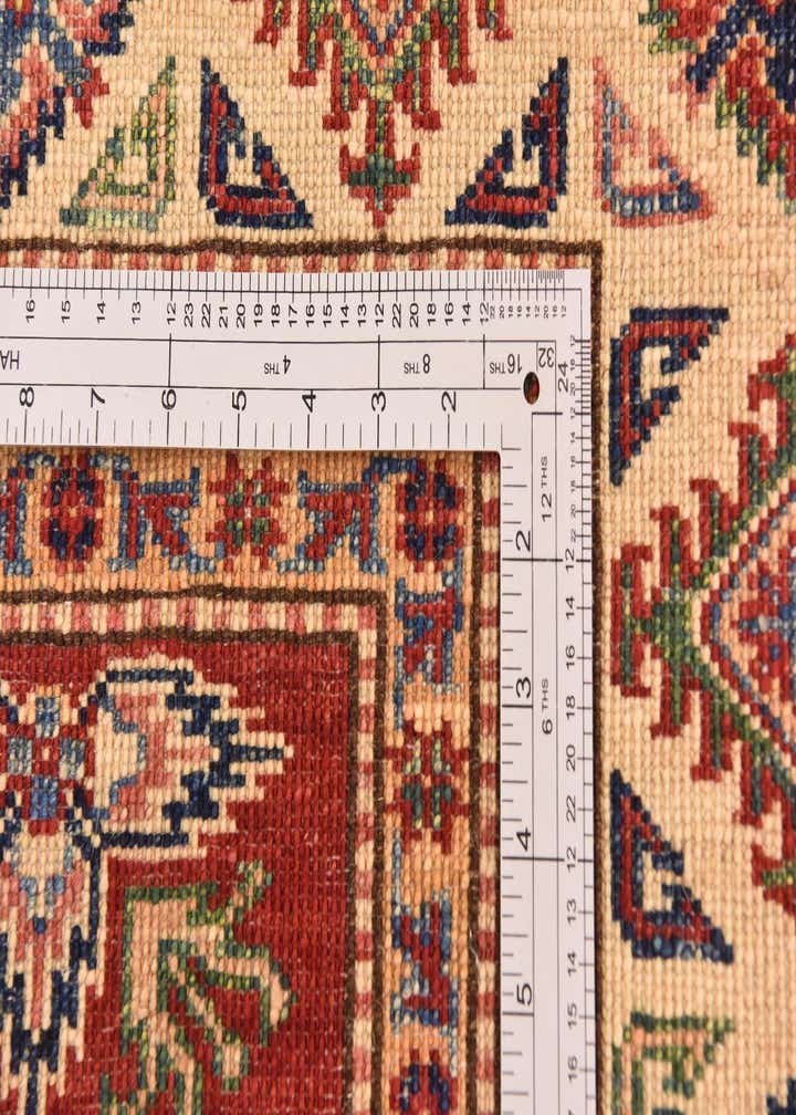 4' 11 x 6' 7 Hand Knotted Kazak Oriental Rug