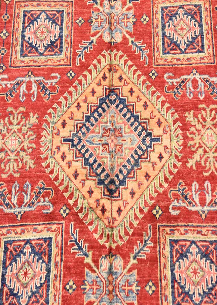4' 11 x 6' 7 Hand Knotted Kazak Oriental Rug