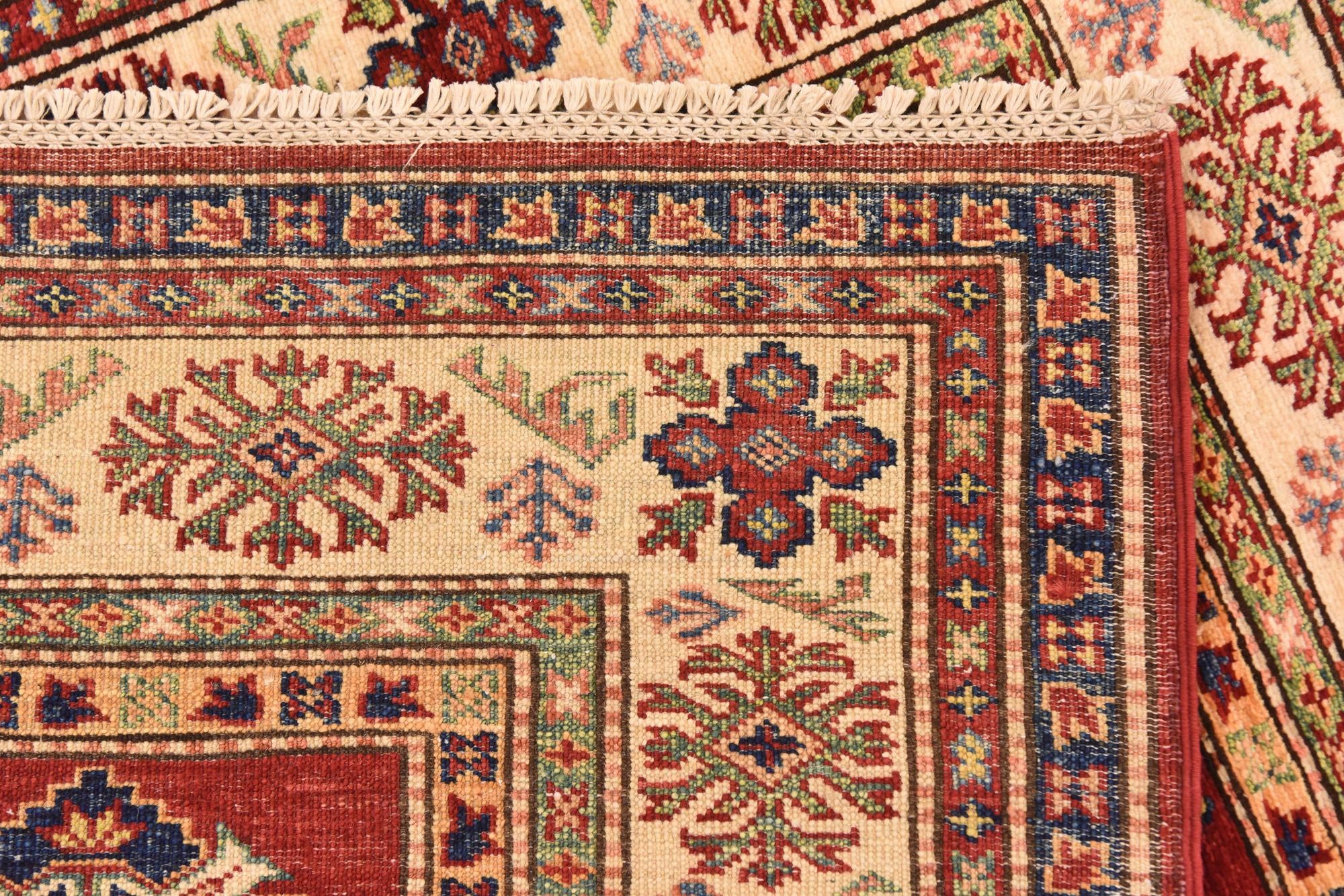 4' 11 x 6' 3 Hand Knotted Kazak Oriental Rug