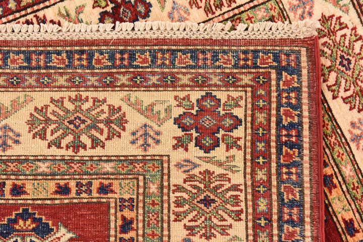 4' 11 x 6' 3 Hand Knotted Kazak Oriental Rug