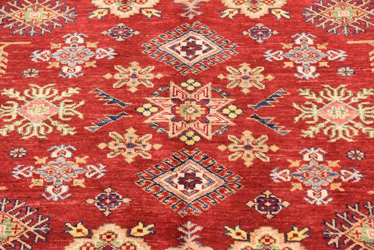 Detail image of 4' 11 x 6' 3 Hand Knotted Kazak Oriental Rug