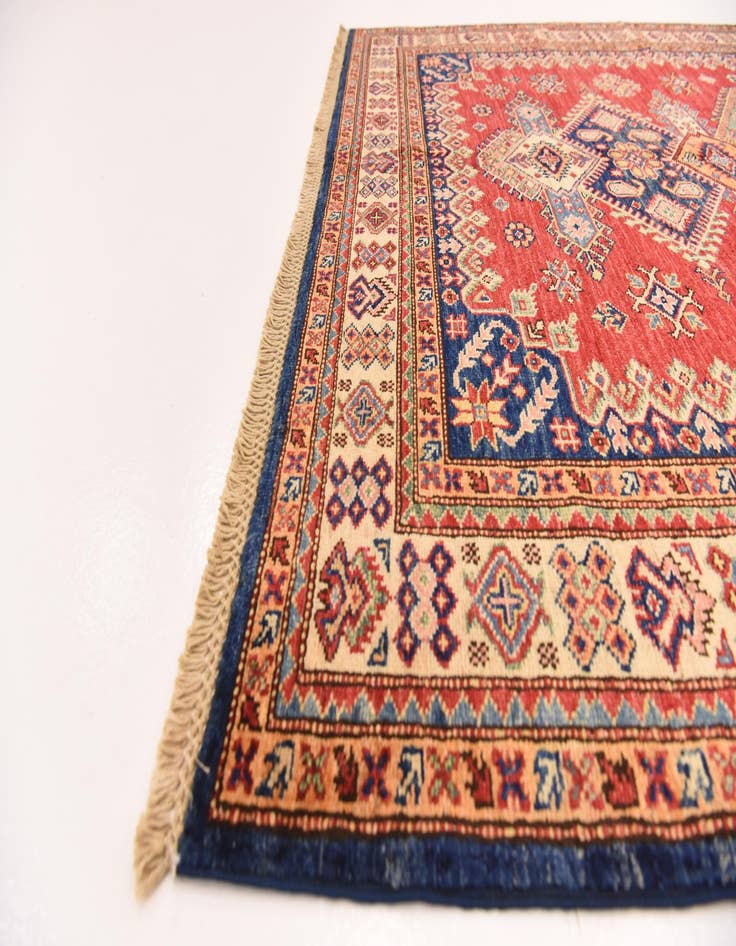 Detail image of 5' x 6' 6  Hand Knotted Kazak Oriental Rug