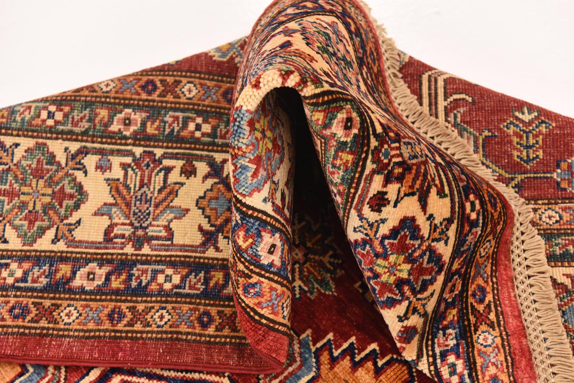 5' 2 x 6' 7 Hand Knotted Kazak Rug