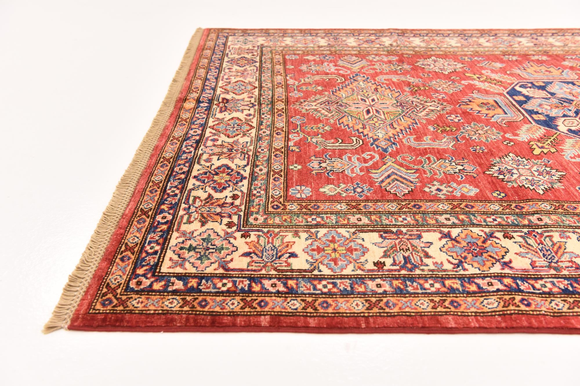 5' 2 x 6' 7 Hand Knotted Kazak Rug